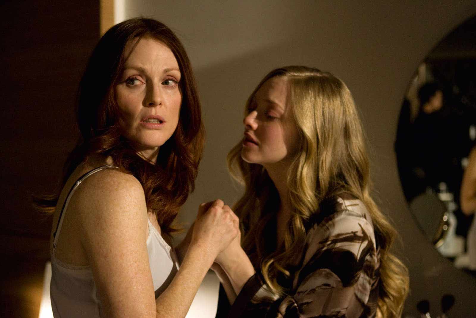 Amanda seyfried julianne moore nina