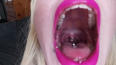 open throat and show her long long uvula.