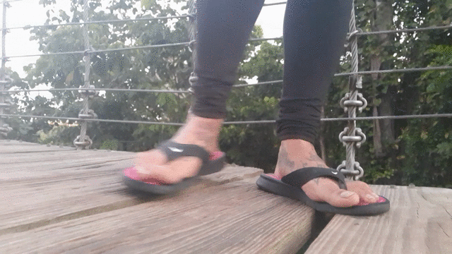 Black flip flops shoeplay