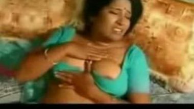 Mallu famous aunty