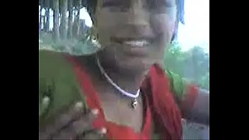 Desi village girl showing boobs pussy
