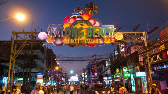 Sphinx recommend best of Phuket Nightlife - Pum Pui Bar Bangla Road - Patong Beach.