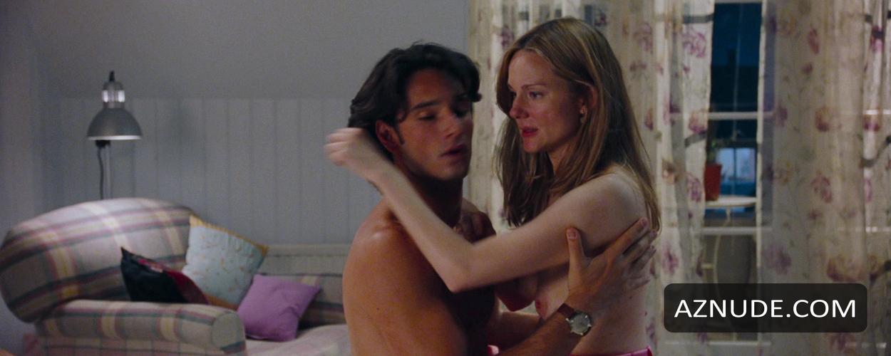 Rhona Mitra and Laura Linney - The Life of David Gale.