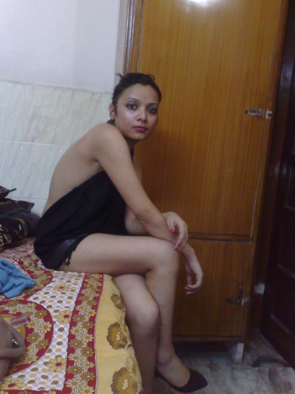 Desi call girl priya sleeping after