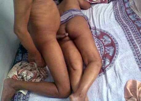 Deshi couple pics leaked aunty chudai