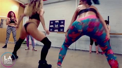 Taught lele pons twerk