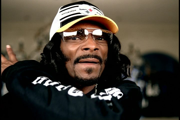 Matchpoint recommendet G-Unit Ft. Snoop Doggy Dogg - P.I.M.P (Official XXX Version Music Video).