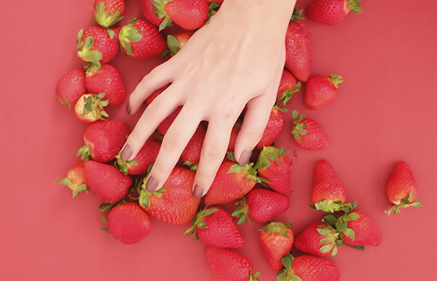 Herald reccomend come cream with valentine erotic strawberries