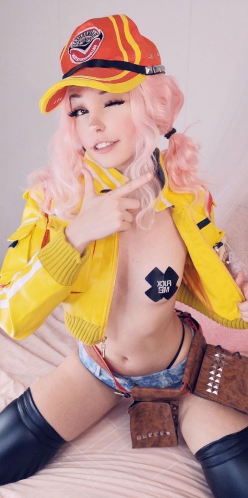 Opaline reccomend belle delphine practicing bananas