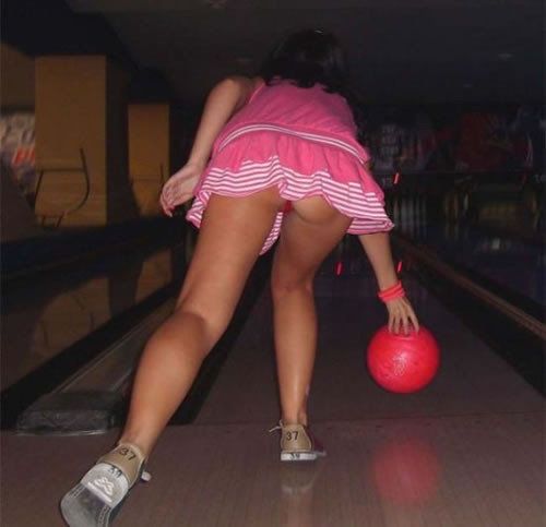Girlfriend bowling public upskirt